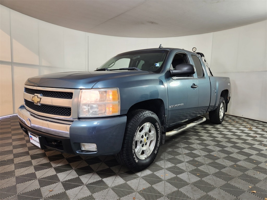 Certified 2008 Chevrolet Silverado 1500 LT Truck