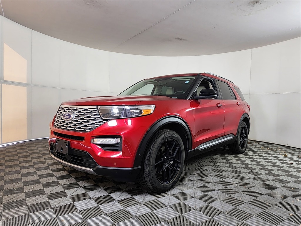 2022 Ford Explorer Platinum photo 3