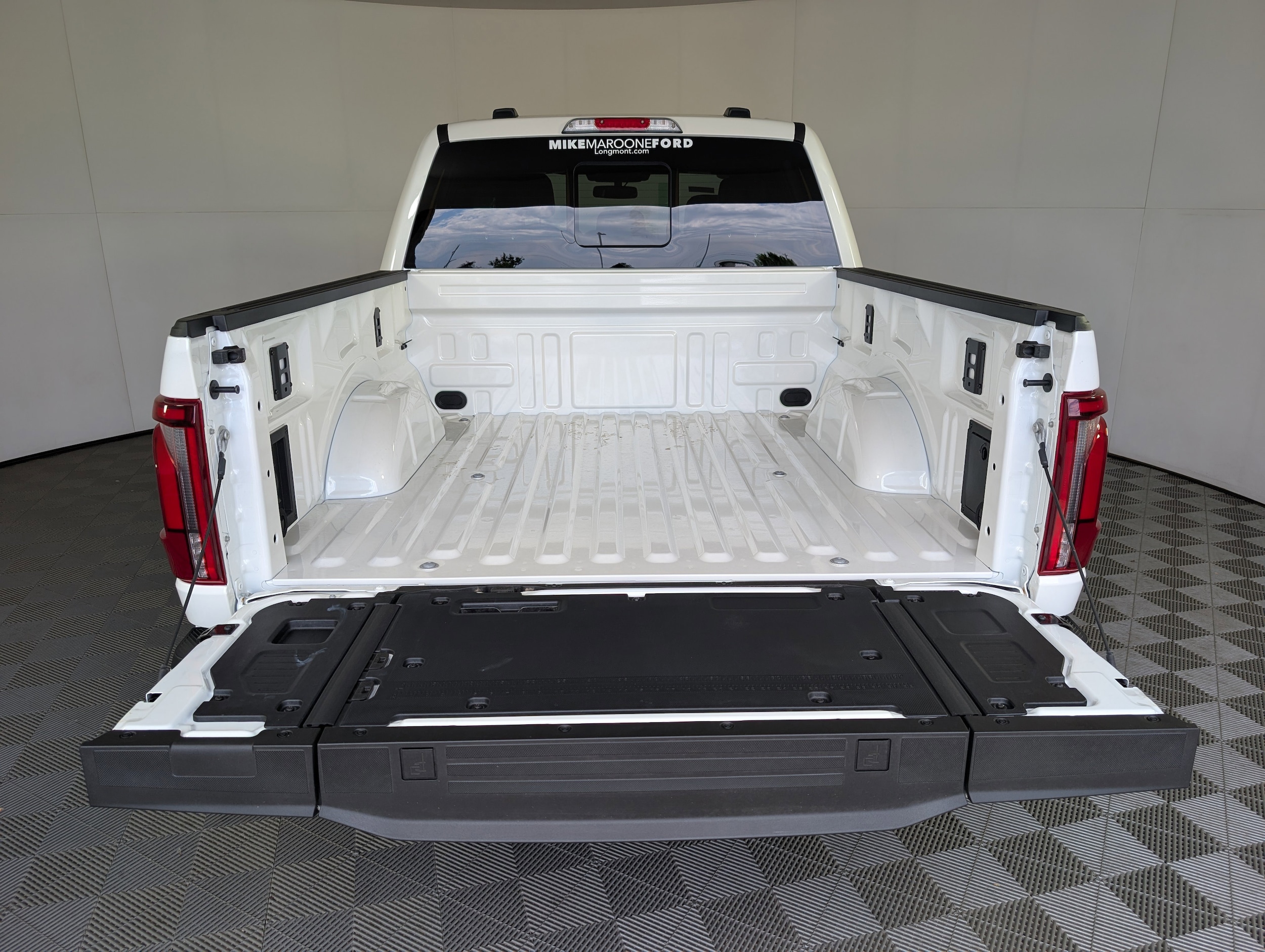 2025 Ford F-150 Lariat - Photo 7