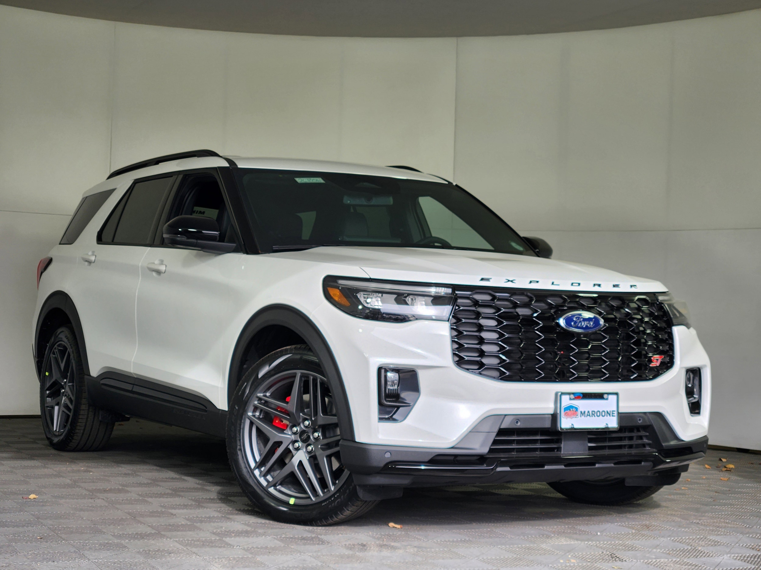 2026 Ford Explorer ST's photo