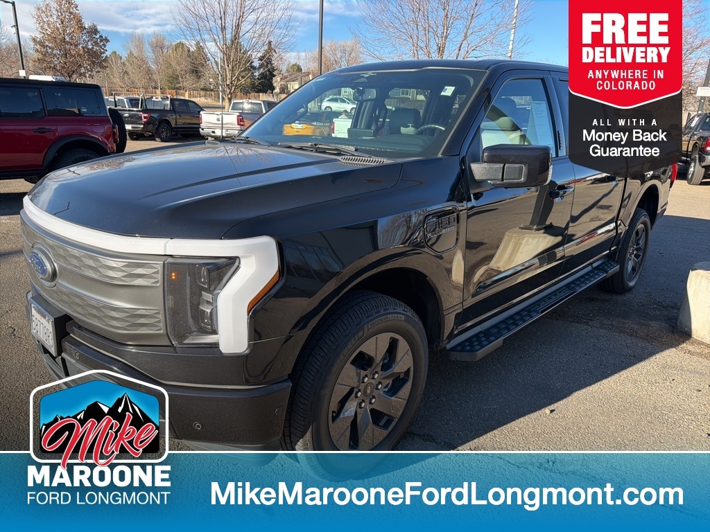 2023 Ford F-150 Lightning Lariat's photo