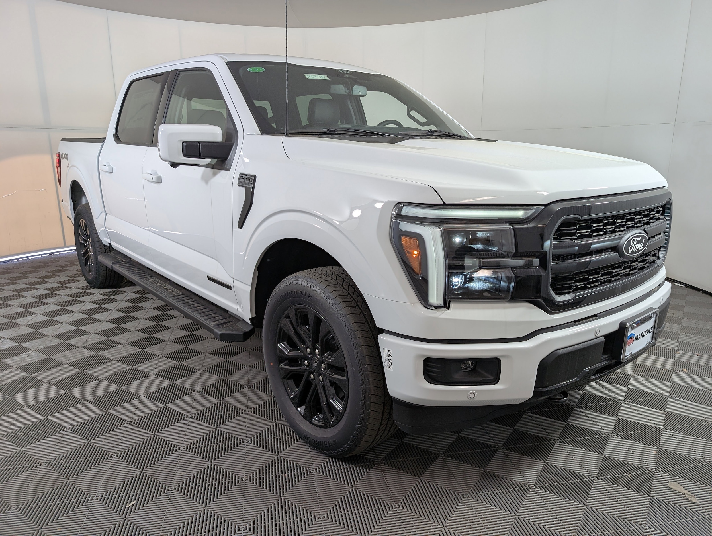 2025 Ford F-150 Lariat's photo