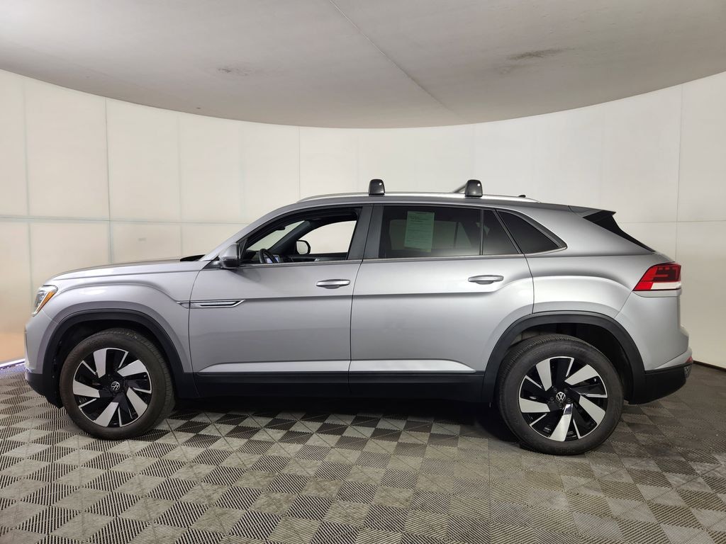 Used 2024 Volkswagen Atlas Cross Sport 2.0T SE w/Technology SUV