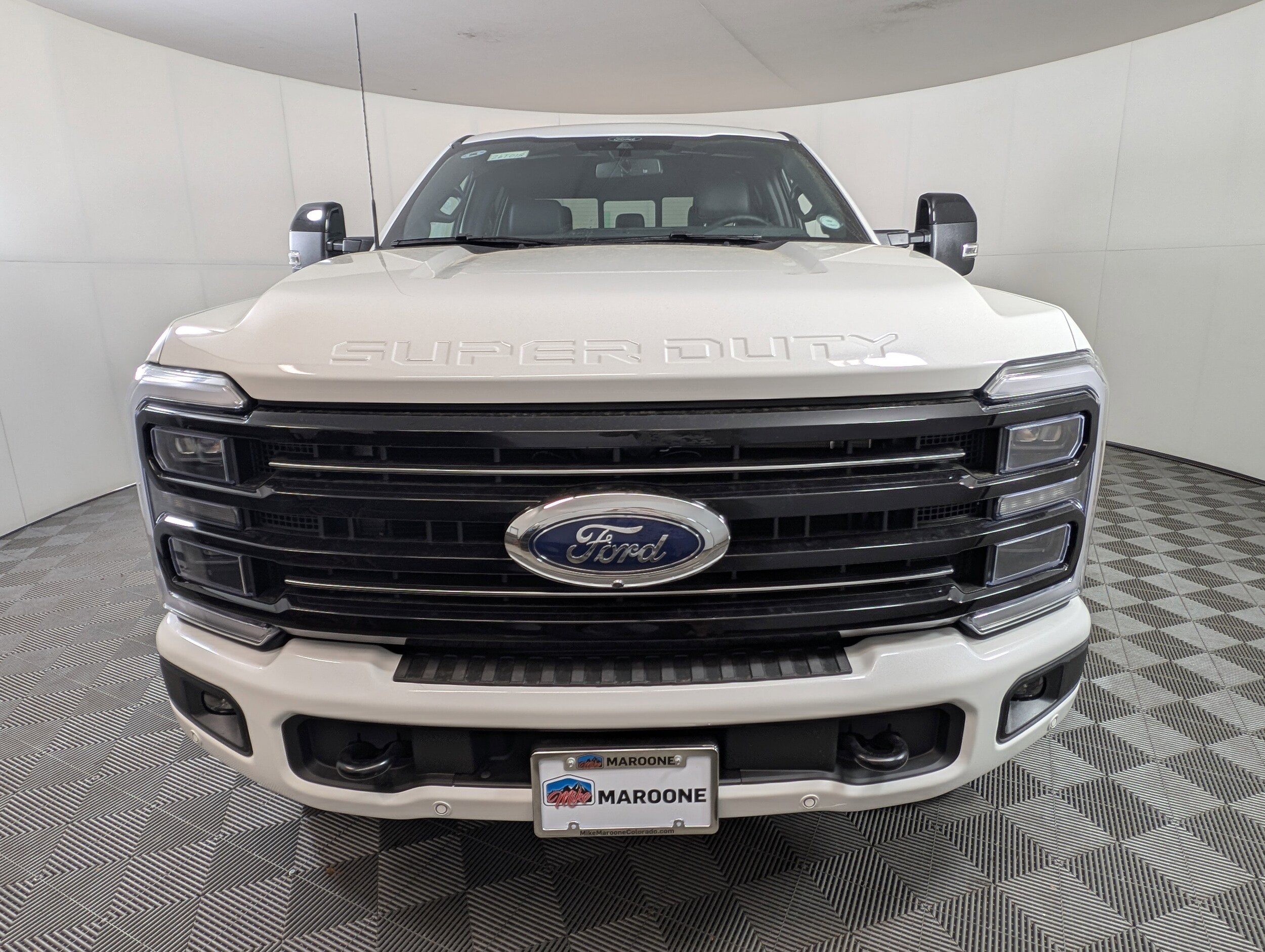 2026 Ford F-250 Platinum photo 2