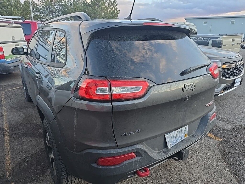 Used 2015 Jeep Cherokee Trailhawk SUV