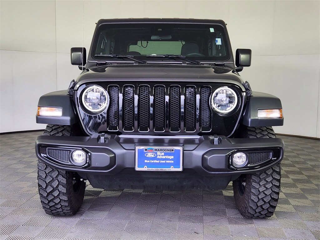 2023 Jeep Wrangler Willys photo 2