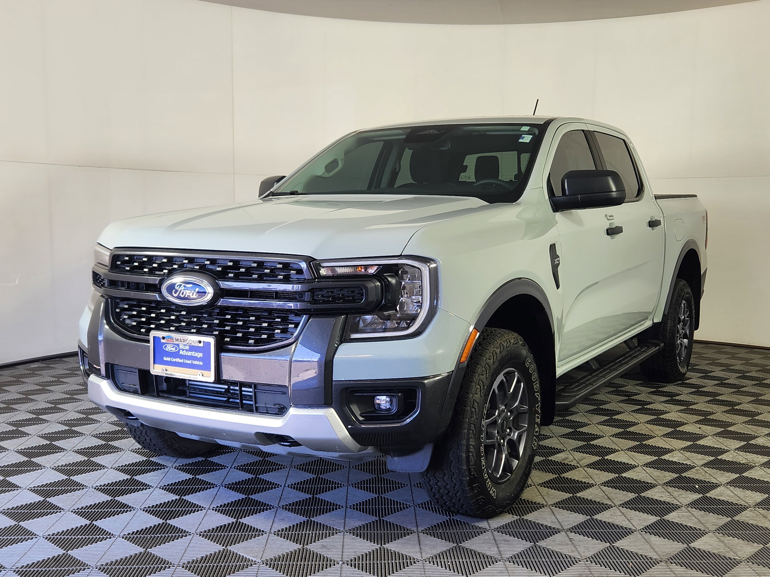 2024 Ford Ranger XLT photo 2