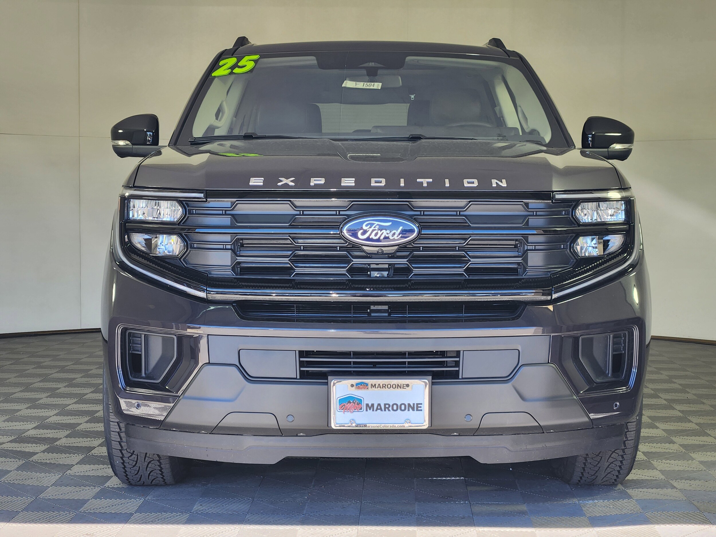 2025 Ford Expedition MAX photo 2