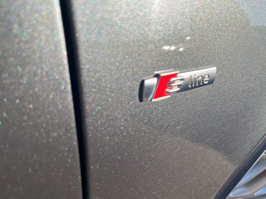 2017 Audi Q5 2.0T Premium Plus photo 2