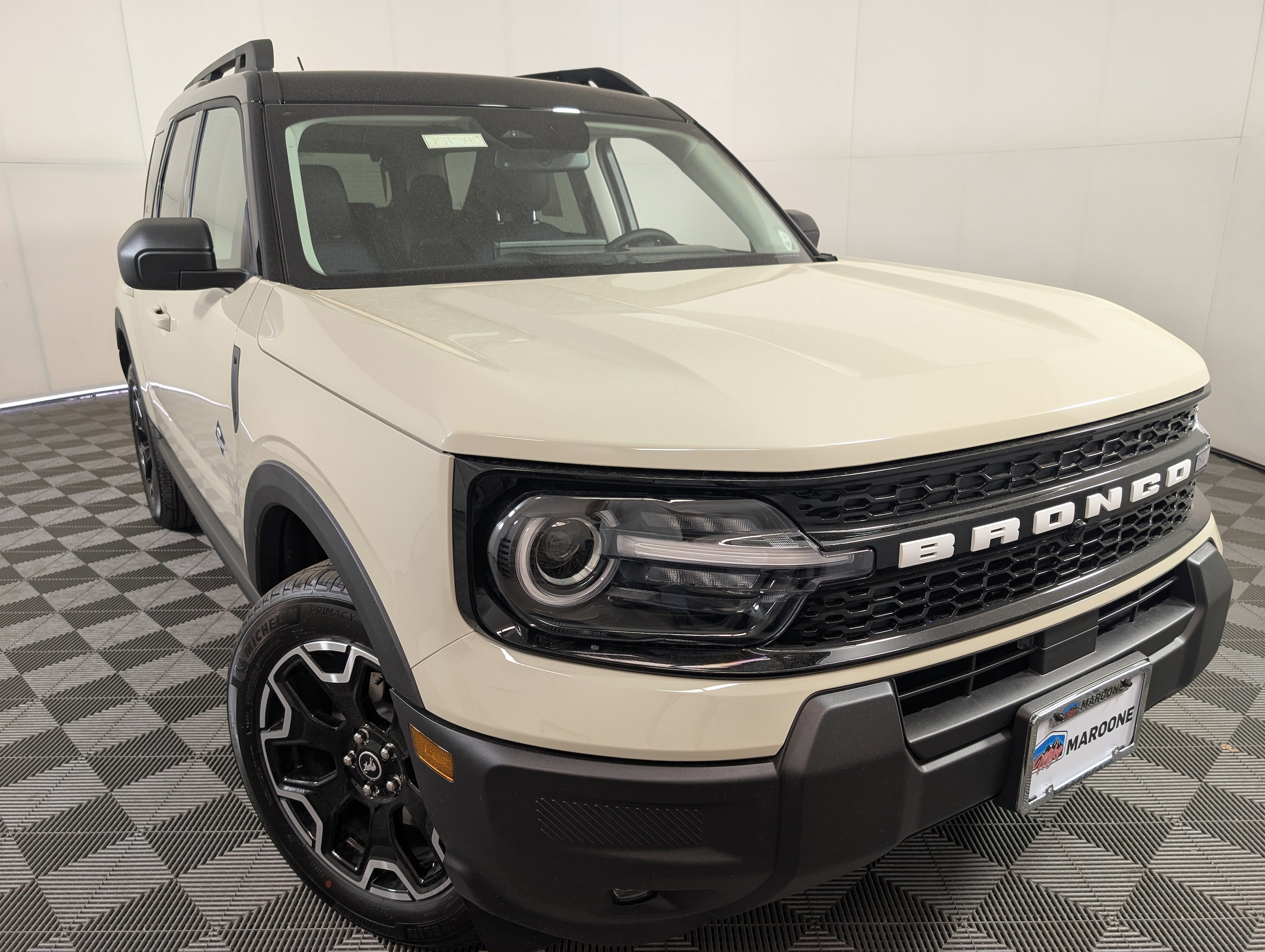 2025 Ford Bronco Sport Outer Banks's photo