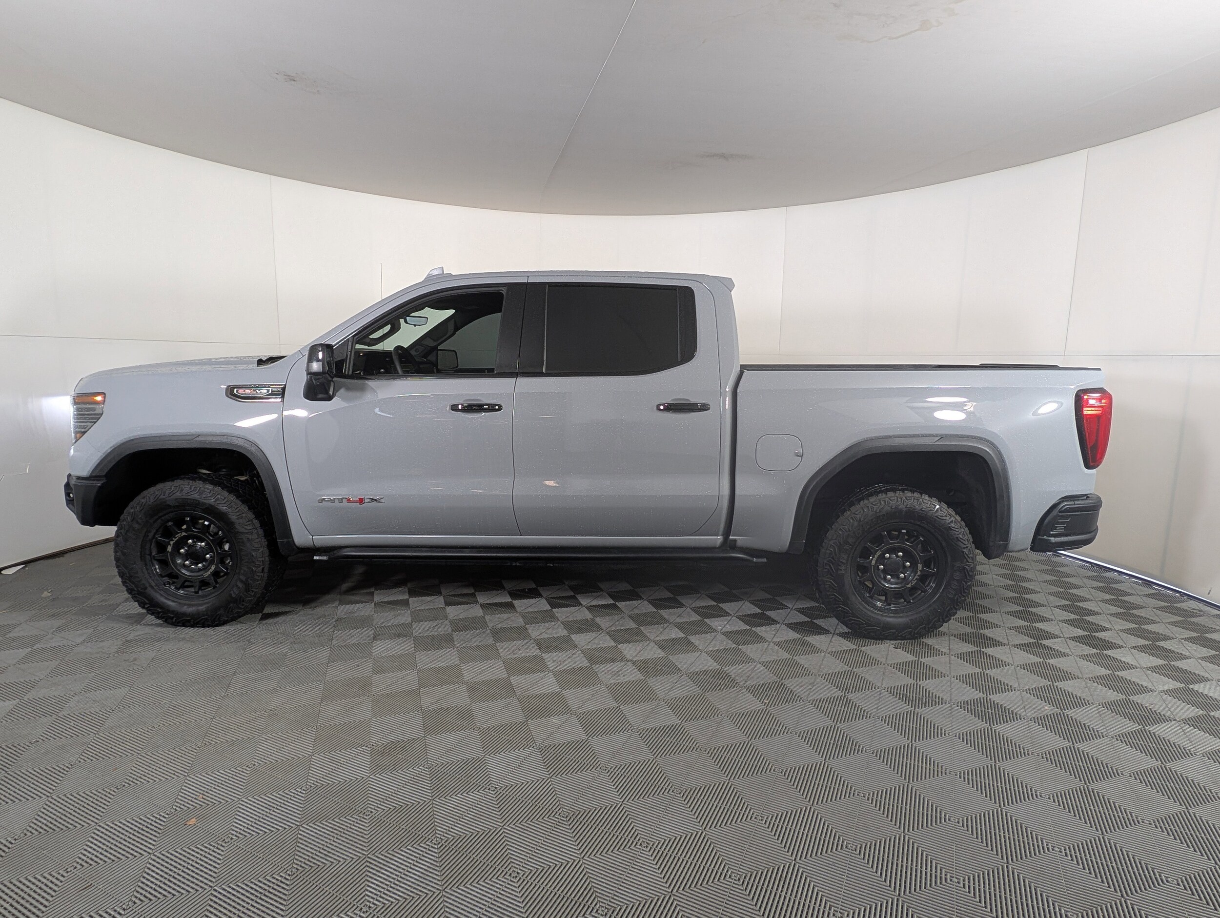 2024 Gmc Sierra 1500 AT4X photo 3