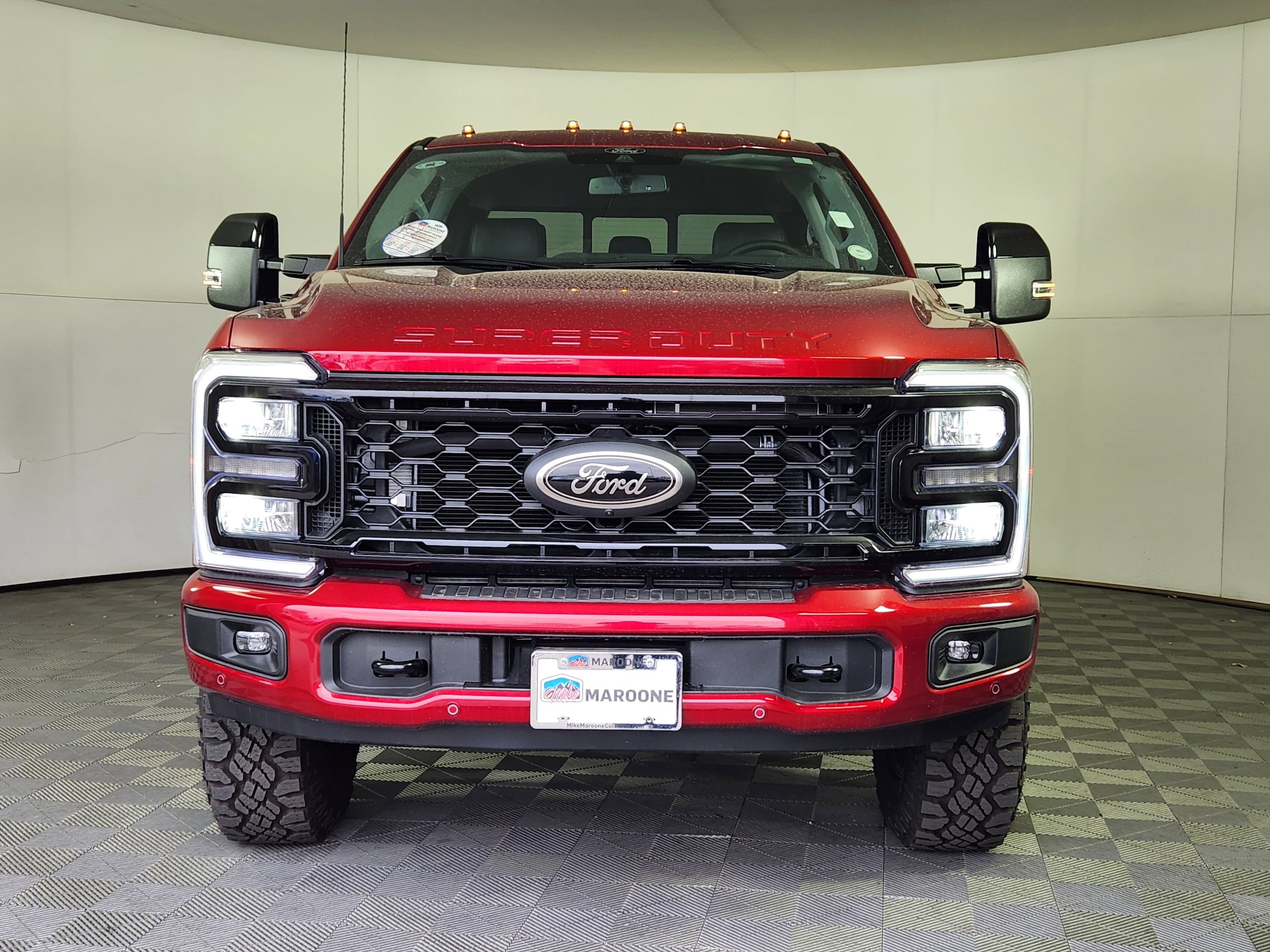 2026 Ford F-350 Super Duty Lariat - Photo 2