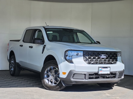 2025 Ford Maverick XLT Truck