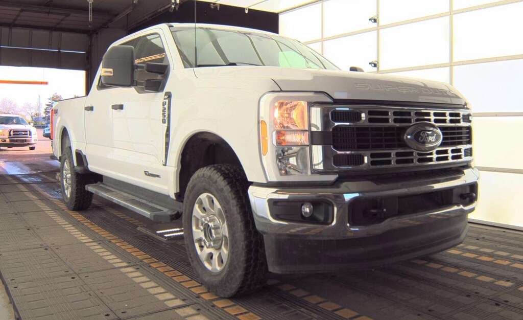 Used 2024 Ford F-250 XLT Truck