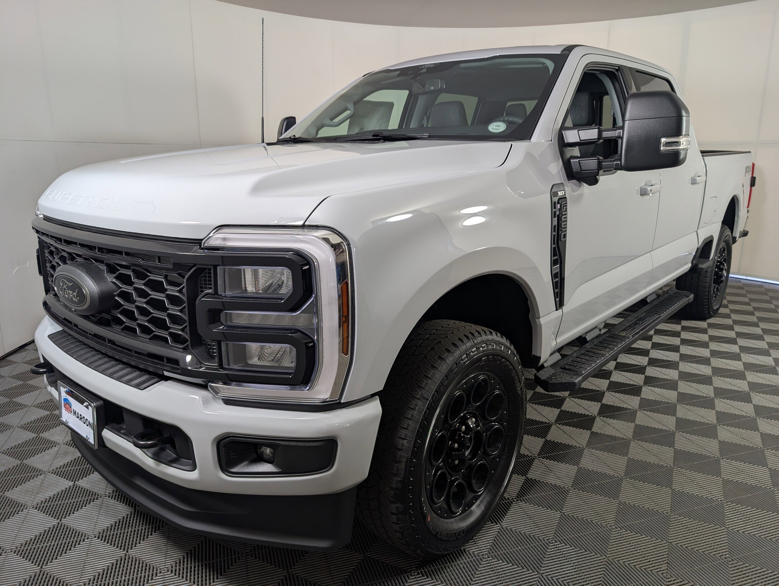 2026 Ford F-250 XLT photo 2