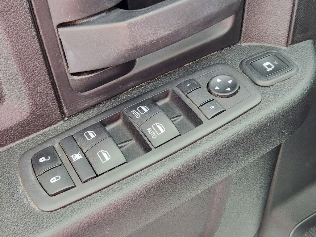 2024 RAM Ram 2500 Pickup Tradesman - Photo 17