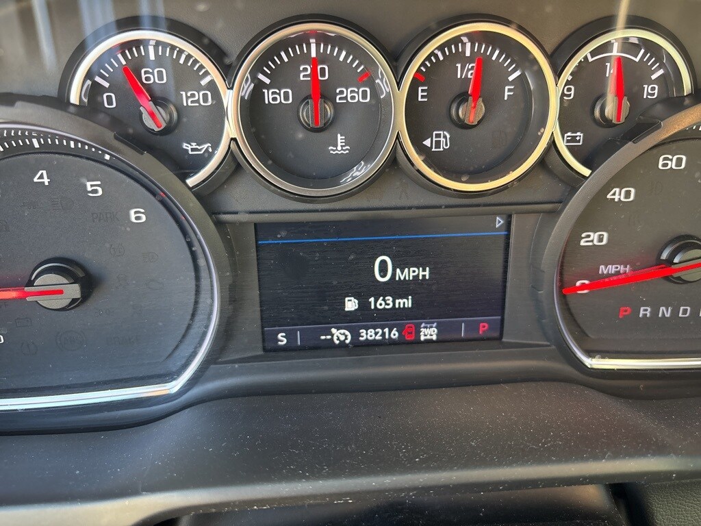 2022 Chevrolet Silverado 1500 LT Trail Boss photo 3