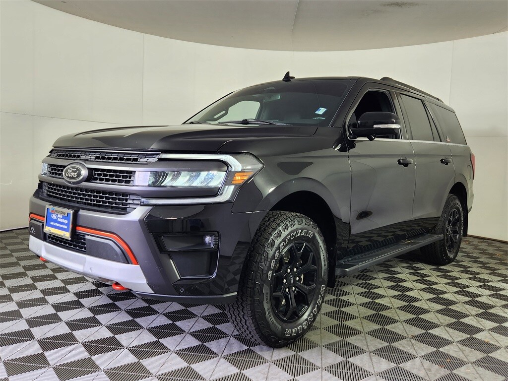 2024 Ford Expedition Timberline photo 3