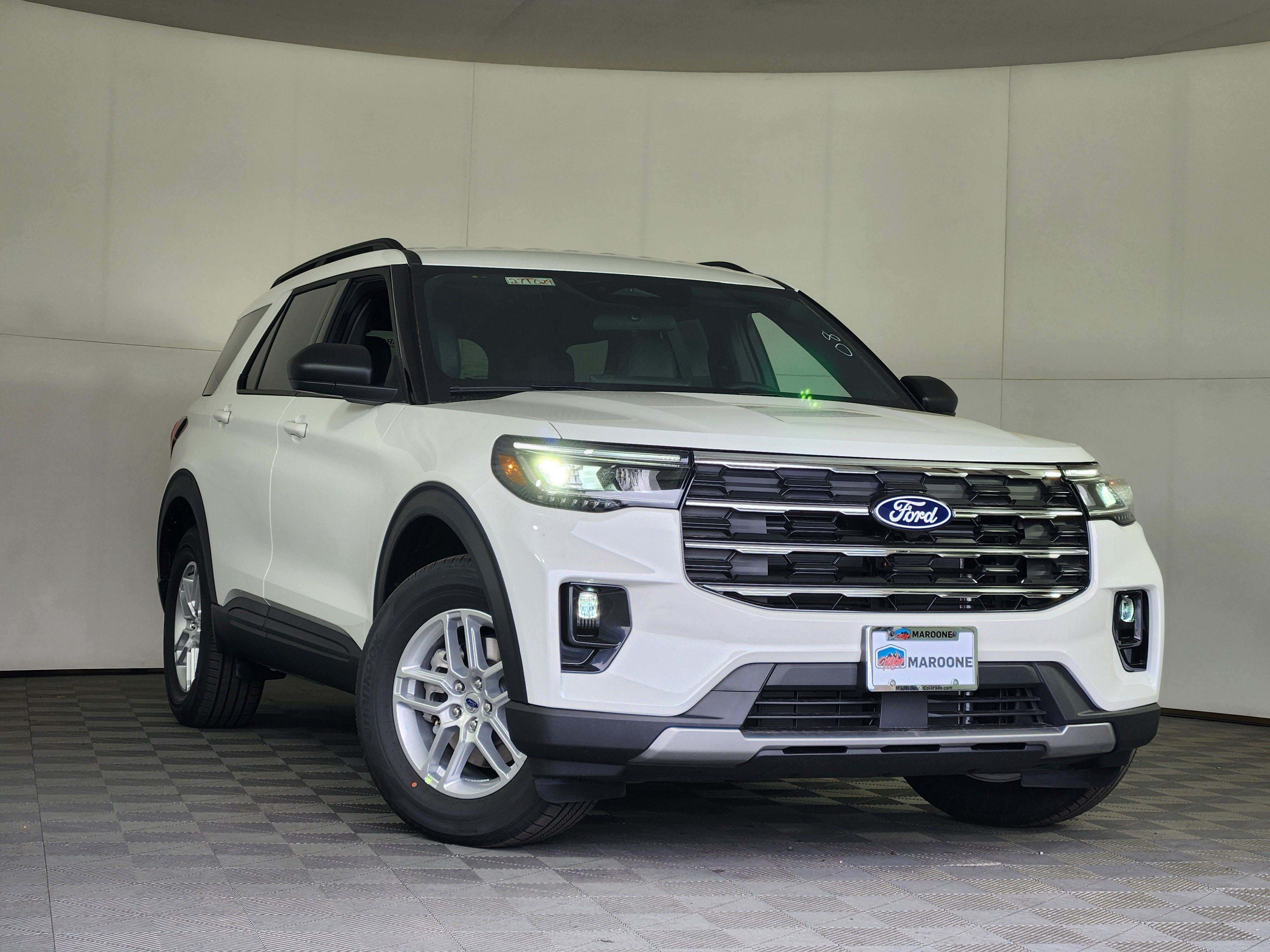 2027 Ford Explorer Active SUV