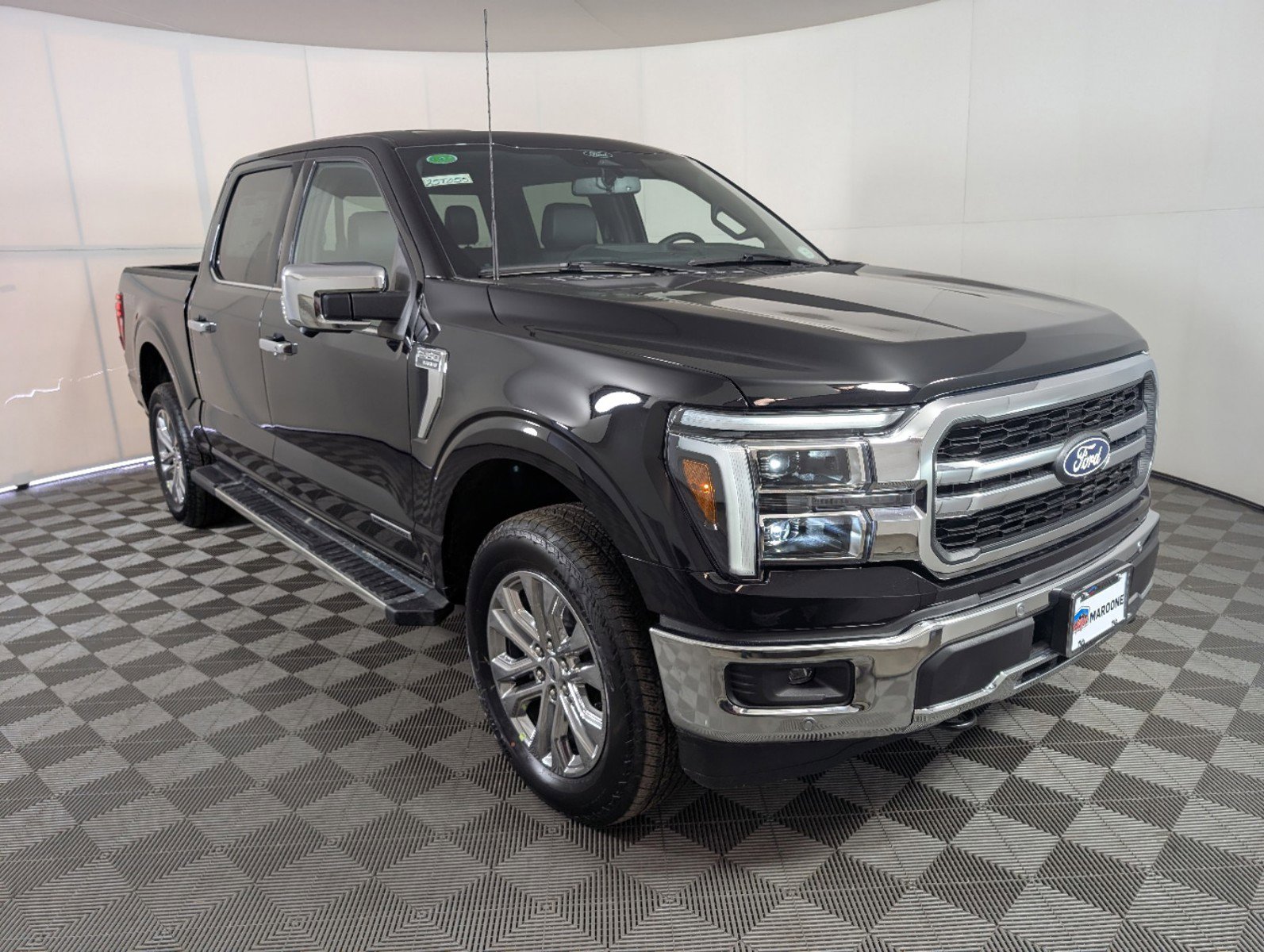 2025 Ford F-150 Lariat's photo