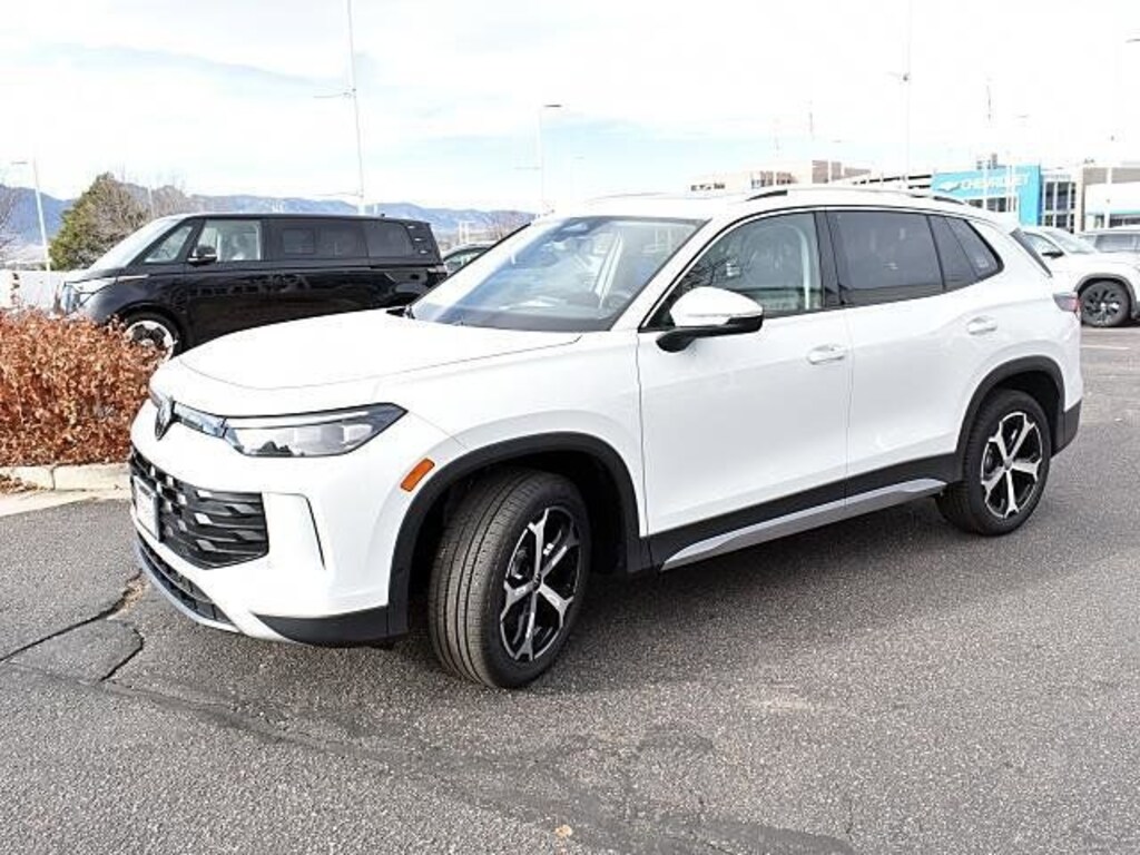 Used 2026 Volkswagen Tiguan 2.0T SE SUV