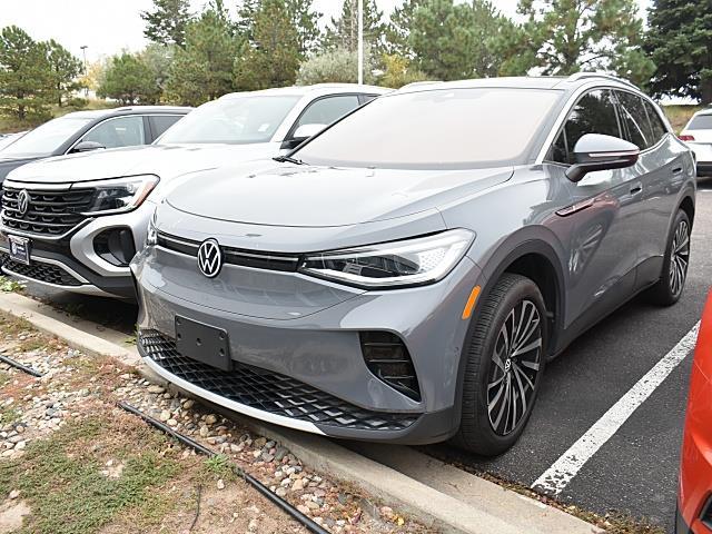 2023 Volkswagen ID.4 Pro Plus photo 2