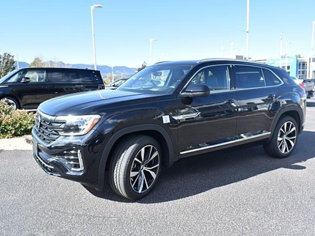 New 2026 Volkswagen Atlas Cross Sport 2.0T SEL Premium R-Line SUV