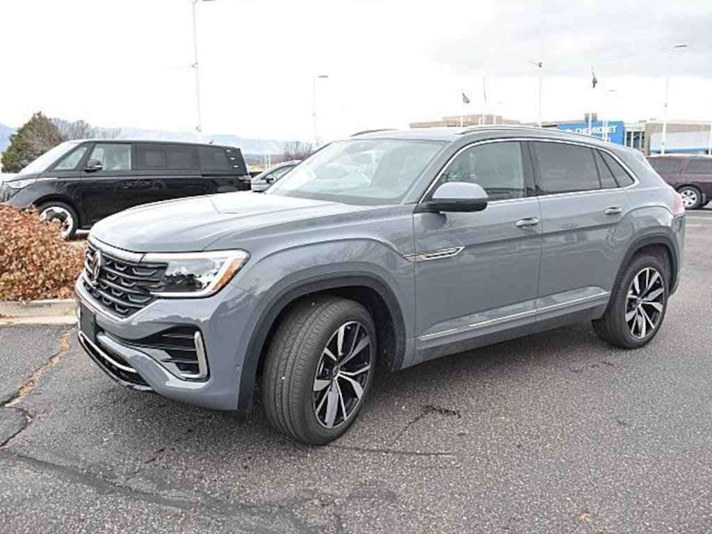 New 2026 Volkswagen Atlas Cross Sport 2.0T SEL Premium R-Line SUV