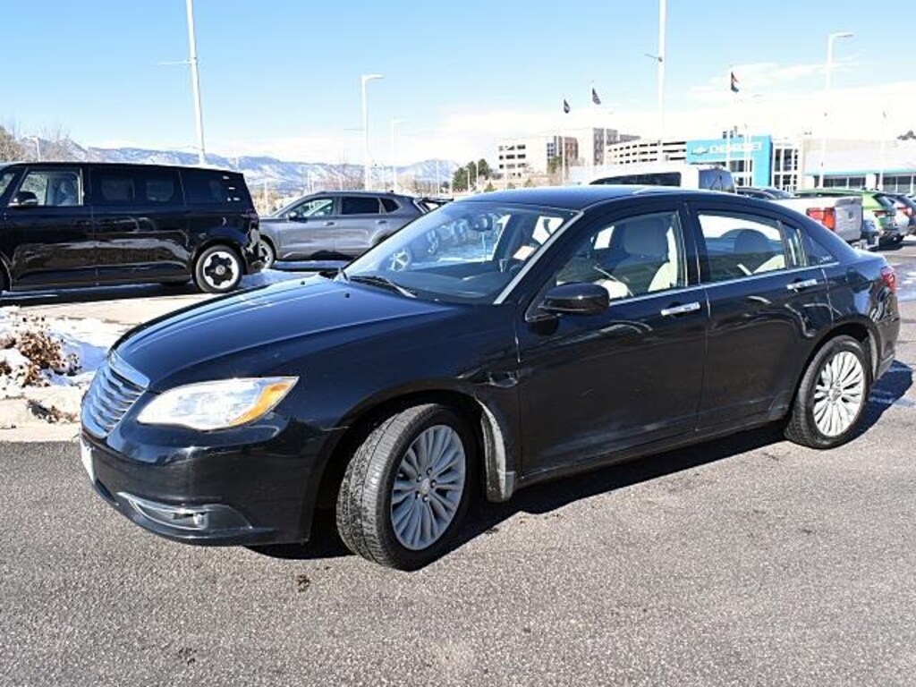 Used 2012 Chrysler 200 Limited Sedan