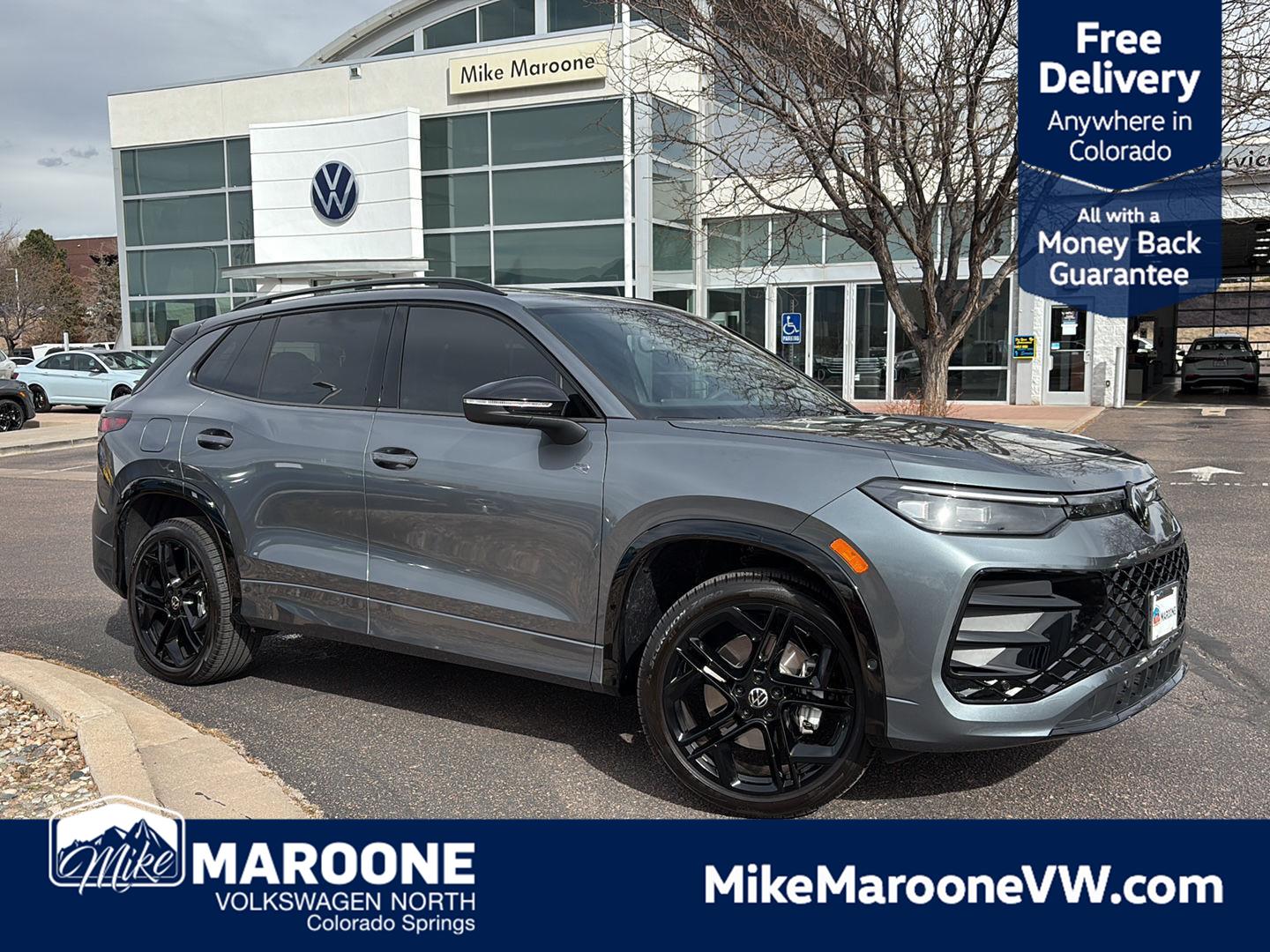 2025 Volkswagen Tiguan SE R-LINE BLACK