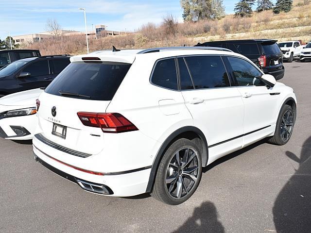 2022 Volkswagen Tiguan SEL Premium R-Line photo 4