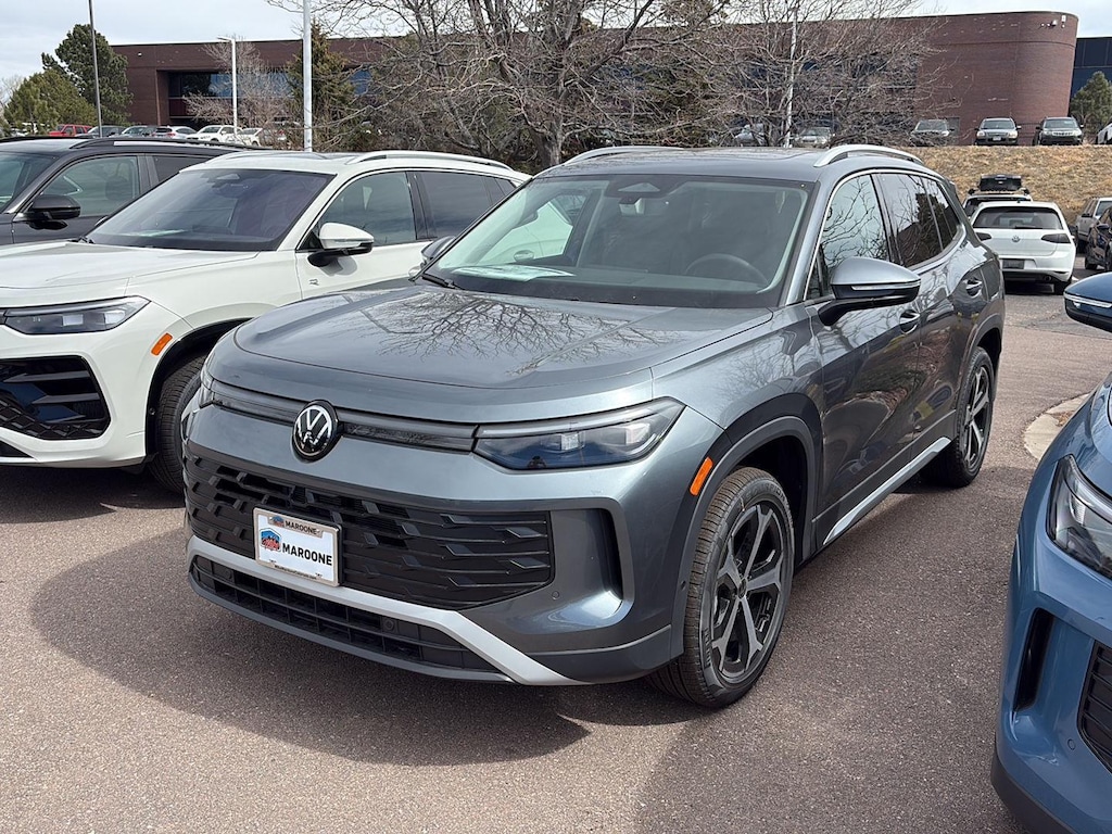 New 2026 Volkswagen Tiguan SE SUV