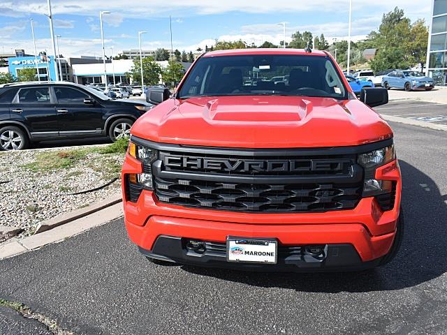 2022 Chevrolet Silverado 1500 Custom photo 2