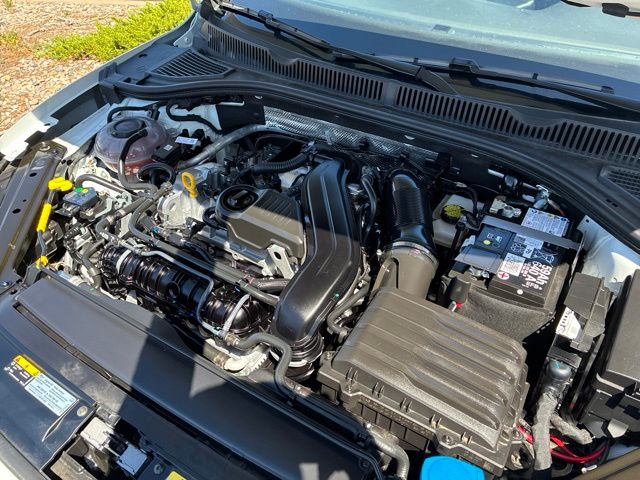 2026 Volkswagen Jetta SE - Photo 9