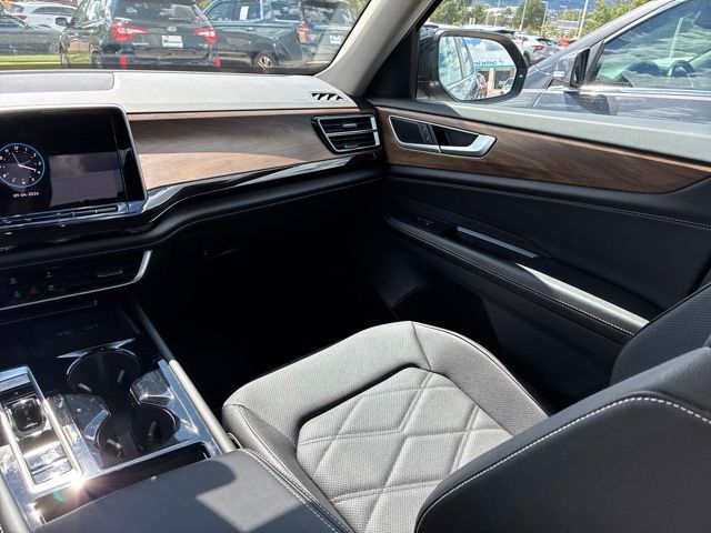 2026 Volkswagen Atlas SE w/Tech - Photo 19
