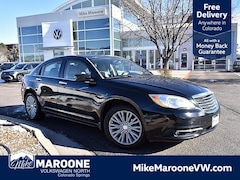 2012 Chrysler 200 Limited Sedan
