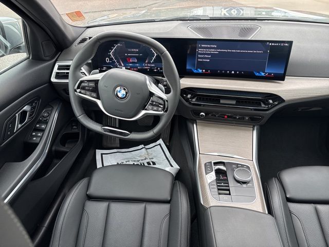 2025 BMW 3 Series 330i - Photo 18