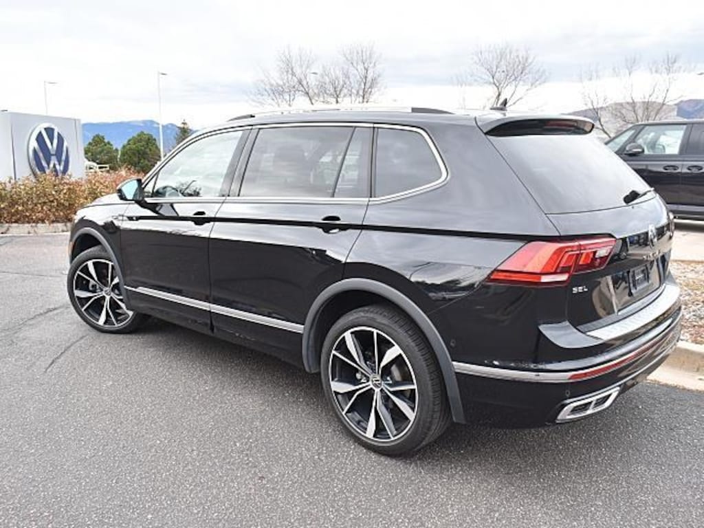 Used 2022 Volkswagen Tiguan SEL R-Line SUV