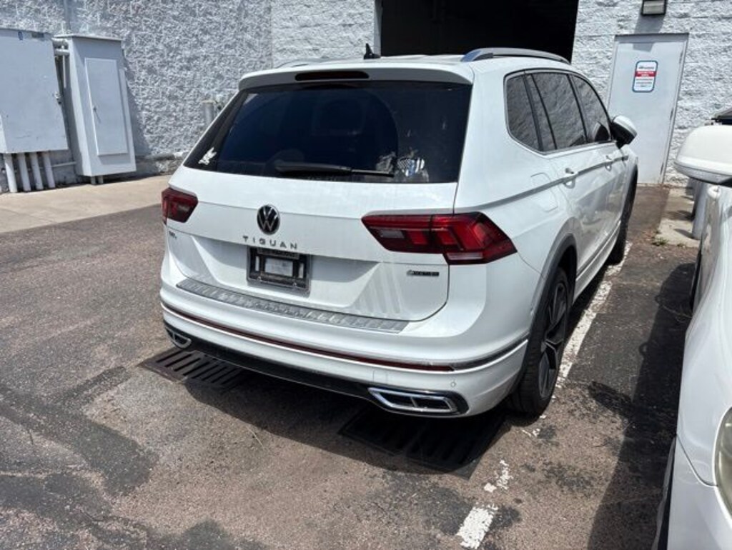 Used 2022 Volkswagen Tiguan 2.0T SEL R-Line SUV