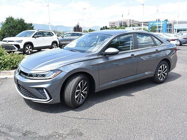 2025 Volkswagen Jetta 1.5T S photo 3