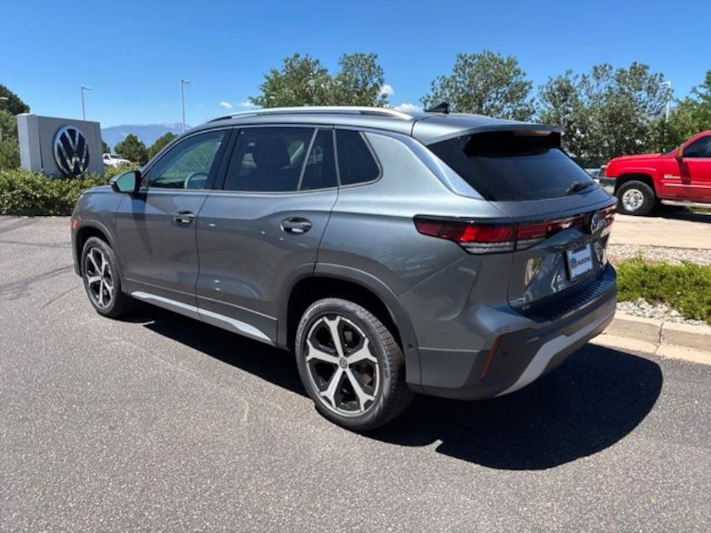 New 2026 Volkswagen Tiguan 2.0T SE SUV