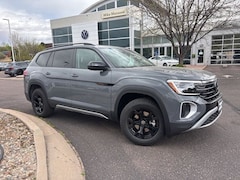 2026 Volkswagen Atlas 2.0T Peak Edition SUV