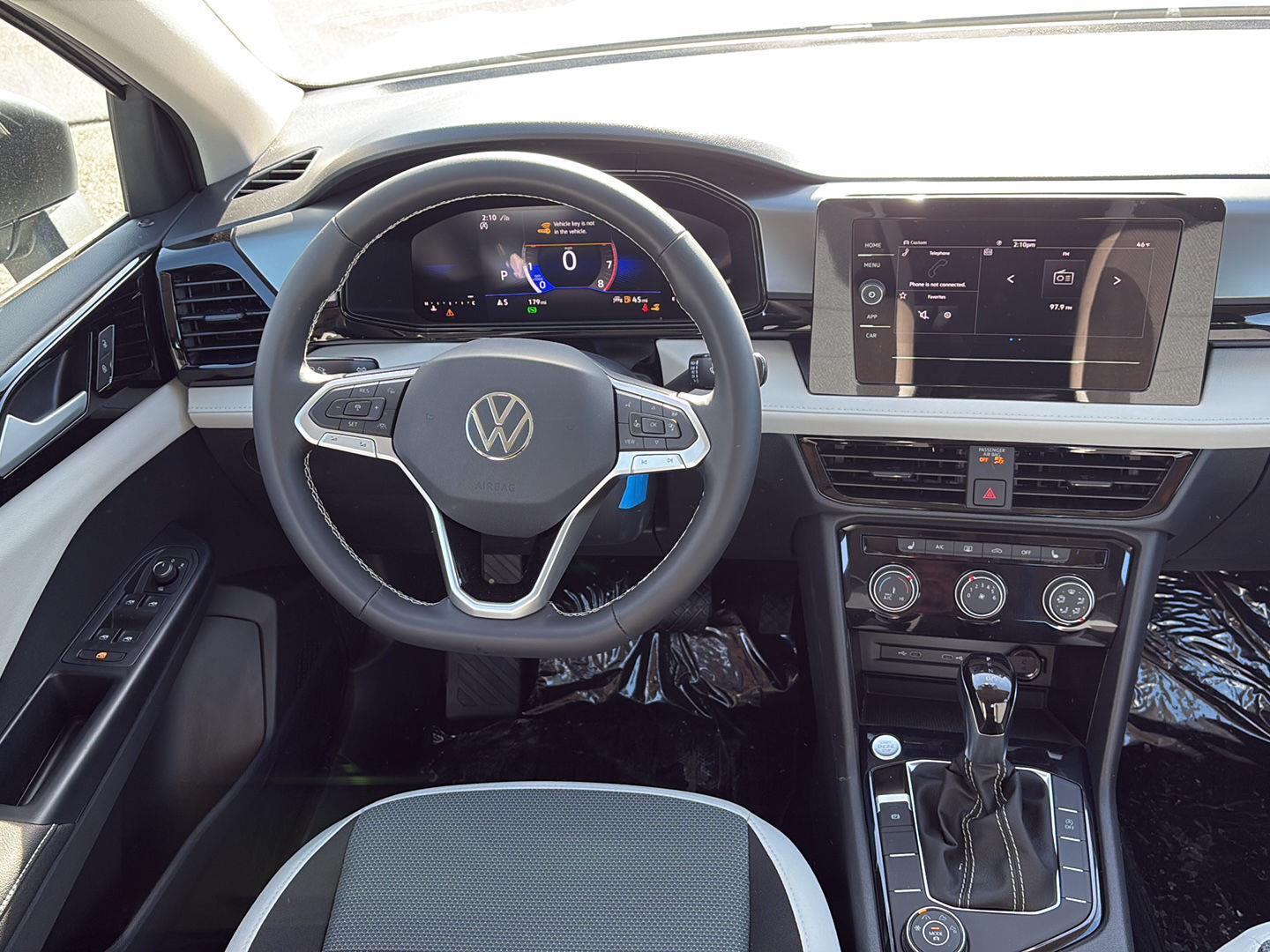 2026 Volkswagen Taos S - Photo 9