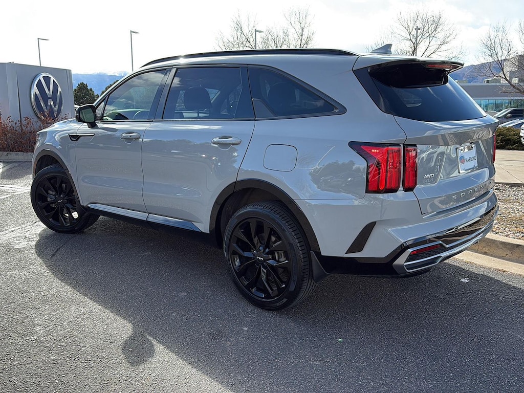 Used 2022 Kia Sorento SX SUV