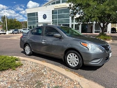 2016 Nissan Versa 1.6 SV Sedan