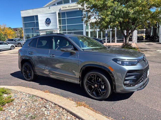 2026 Volkswagen Tiguan SE R-Line Black SUV