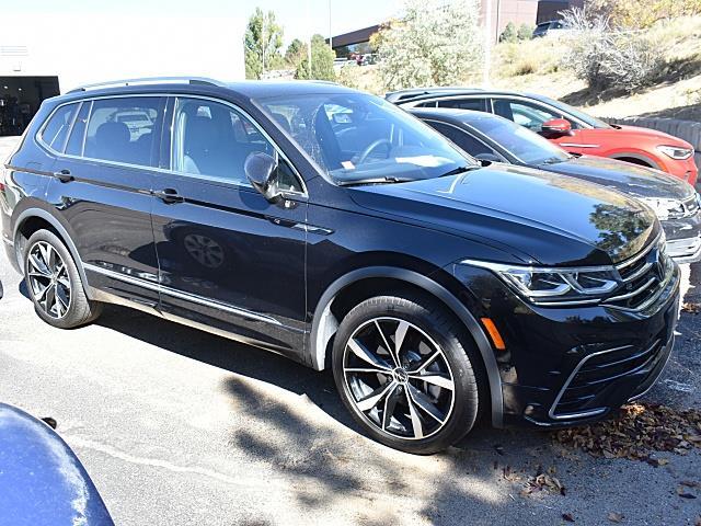 2022 Volkswagen Tiguan SEL R-LINE