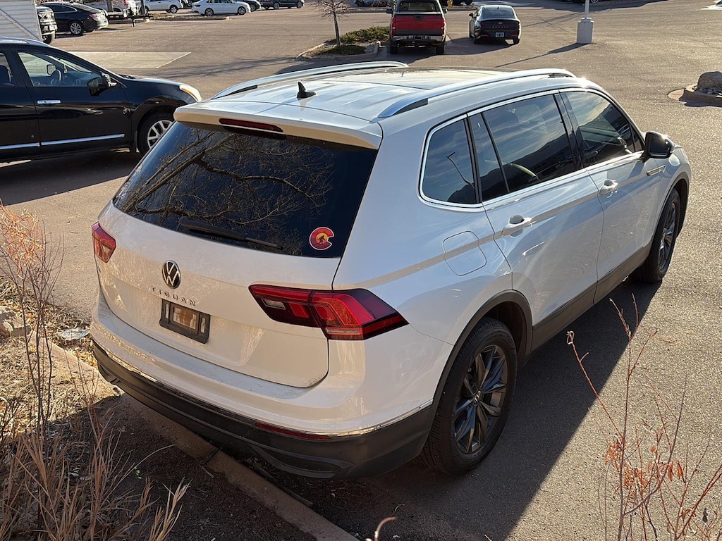Used 2022 Volkswagen Tiguan SE SUV