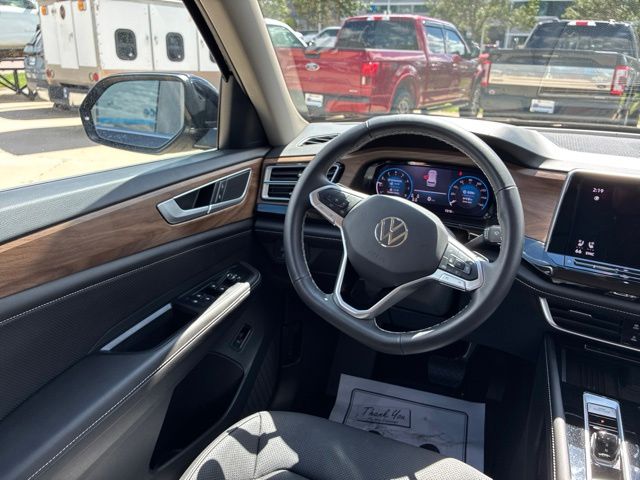 2026 Volkswagen Atlas SE w/Tech - Photo 17