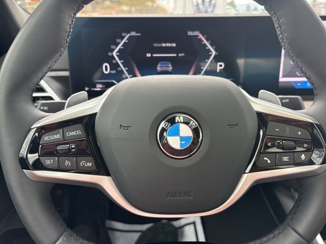 2025 BMW 3 Series 330i - Photo 27